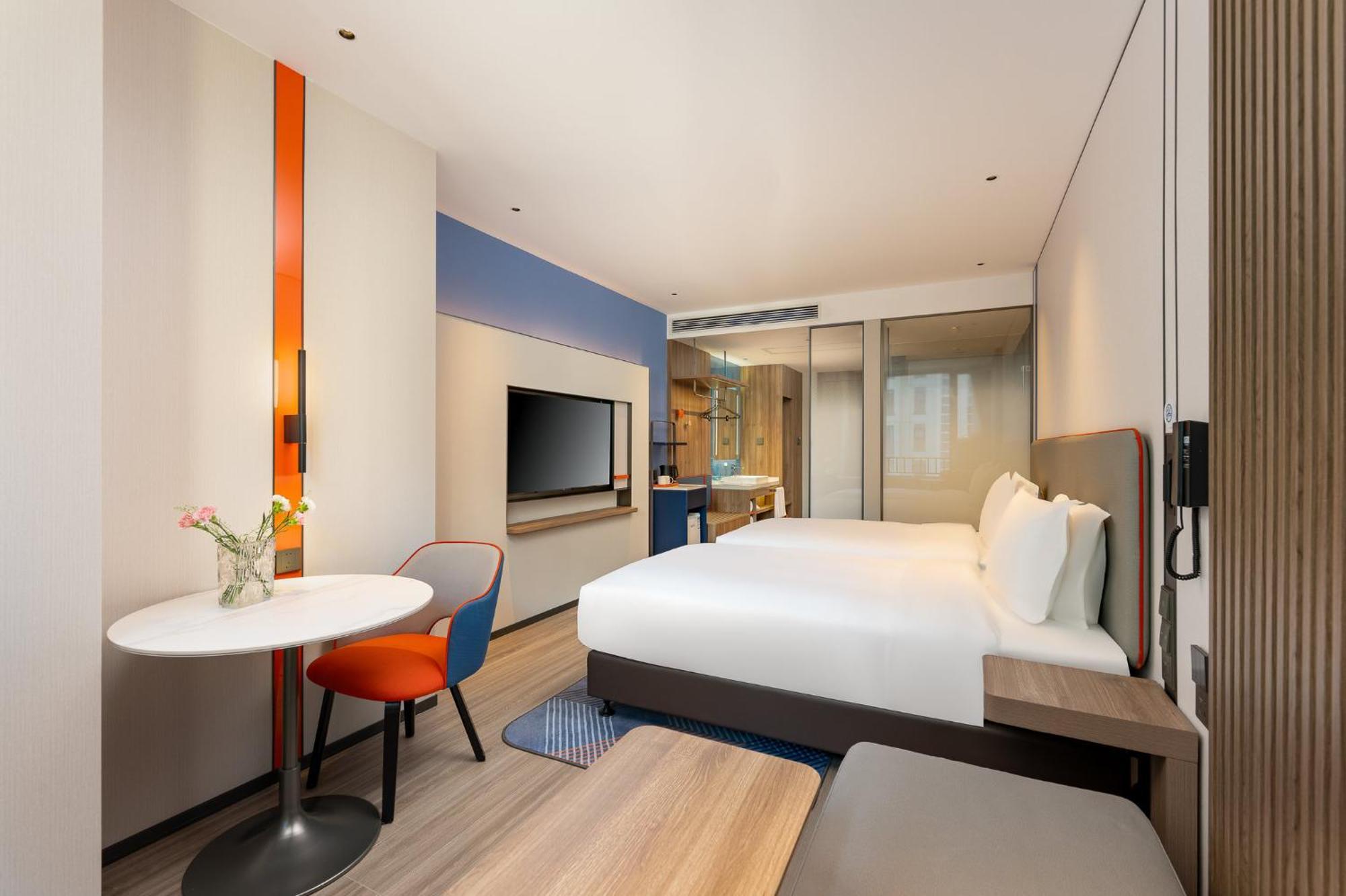 Holiday Inn Express Taizhou City Center By Ihg Exterior photo