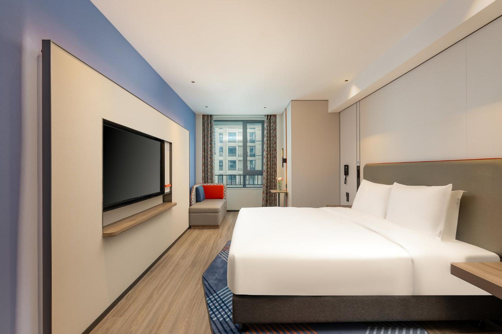 Holiday Inn Express Taizhou City Center By Ihg Exterior photo